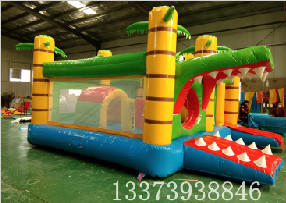 外貿定做30平小城堡已經完工檢測好準備發貨